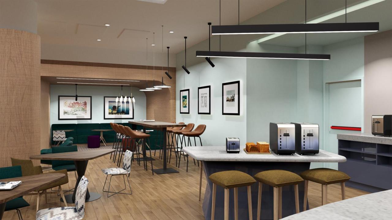 Hampton By Hilton Centre 3*
